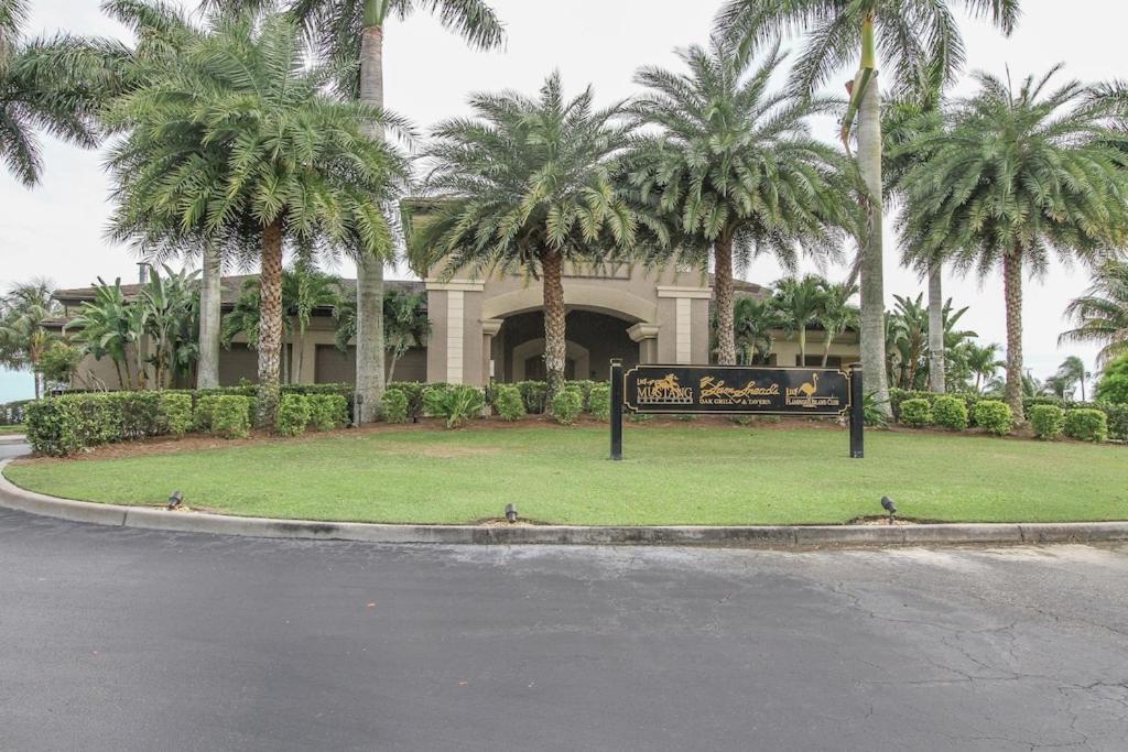 Free Golf! Stay, Play, Work From Luxury 2Bdr Plus Den 1St Floor Villa In Lely Golf Resort North North Naples Dış mekan fotoğraf